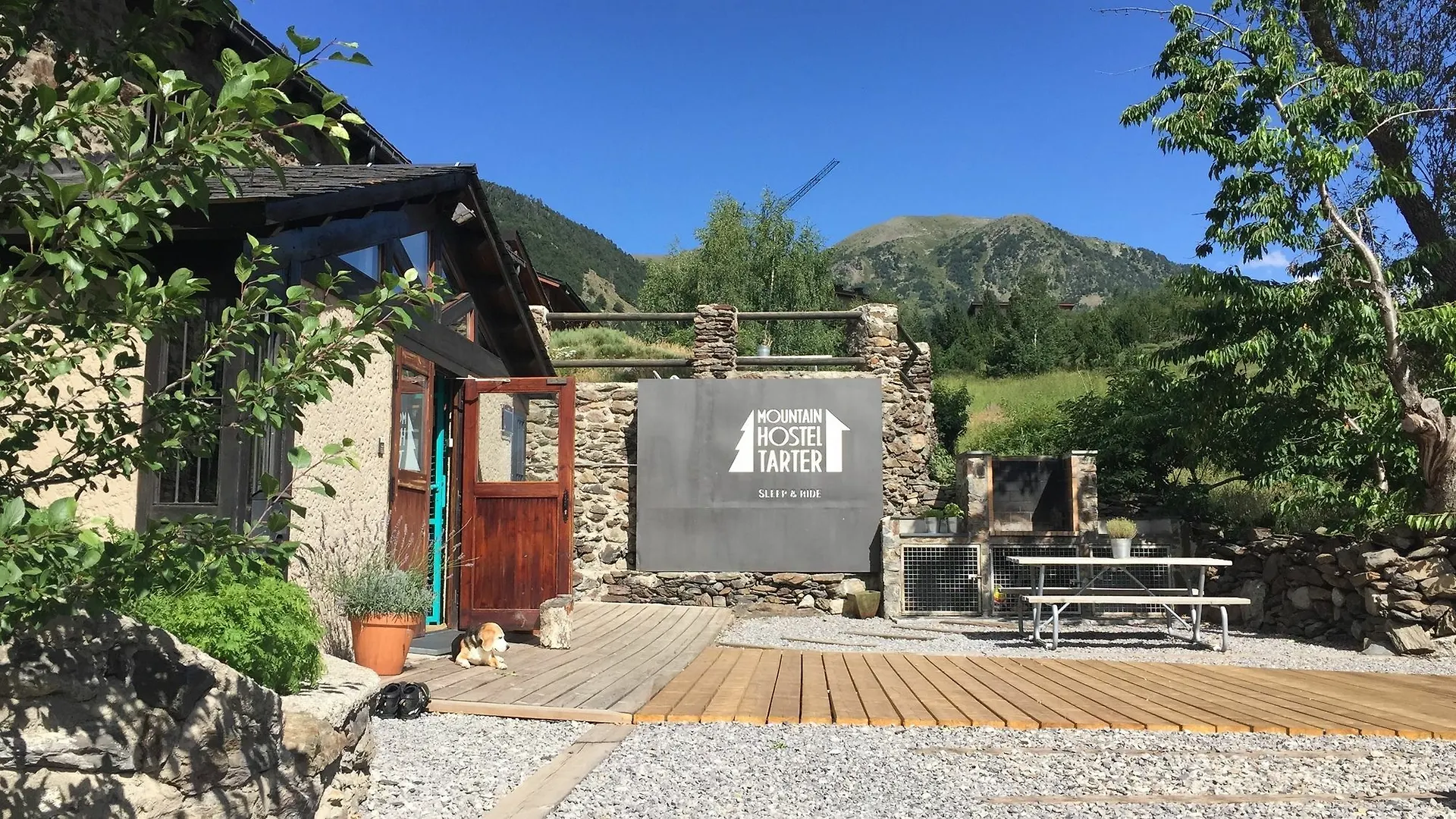 Mountain Hostel Tarter Guest house