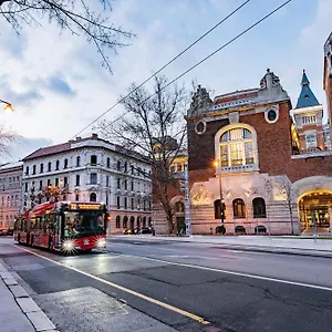 ***** Hotel Kozmo Residences Hungary