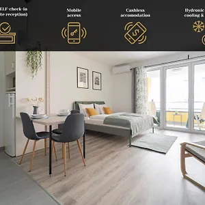  Aparthotel Westside Garden By Urbanrent Hungary